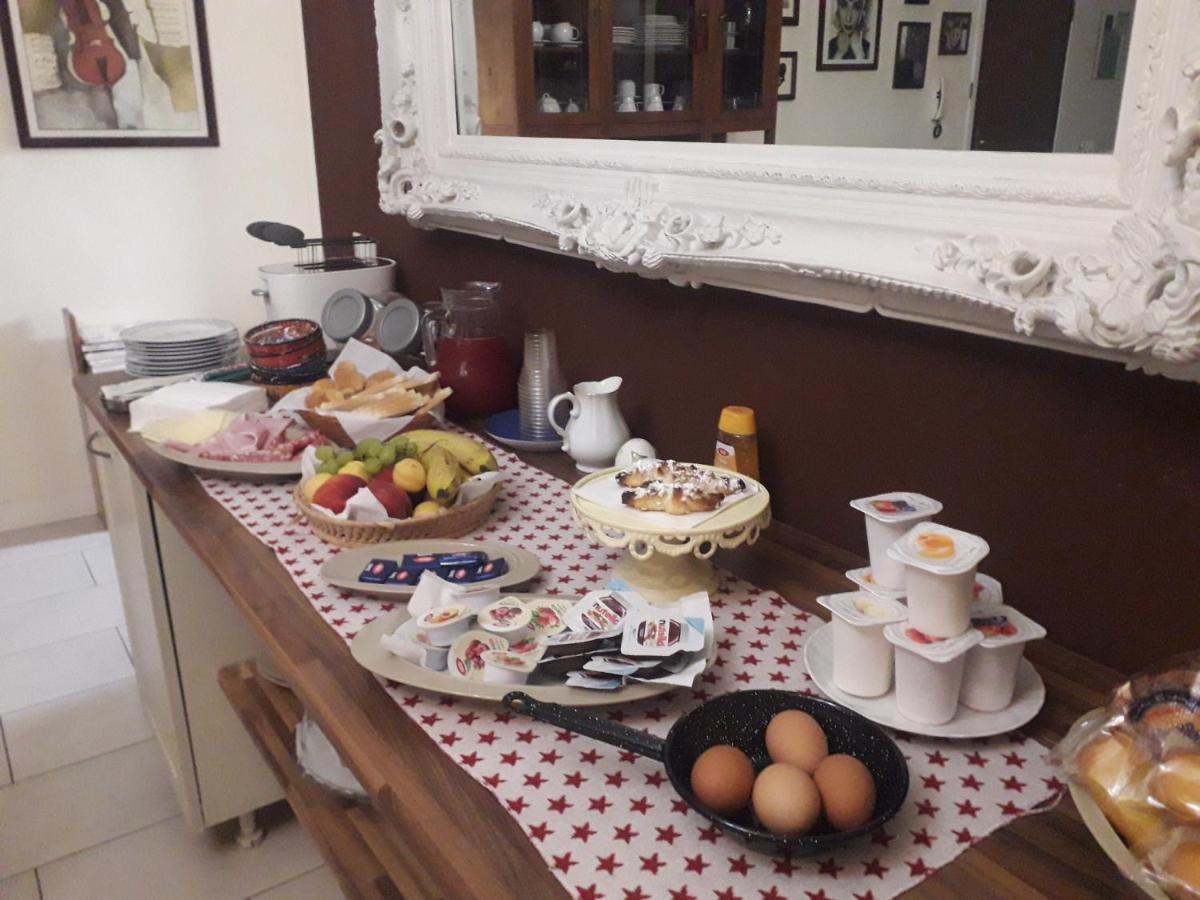 Bed and Breakfast Audrey & Me Pisa Exterior foto