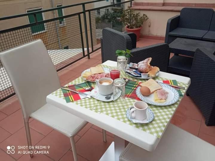 Bed and Breakfast Audrey & Me Pisa Exterior foto