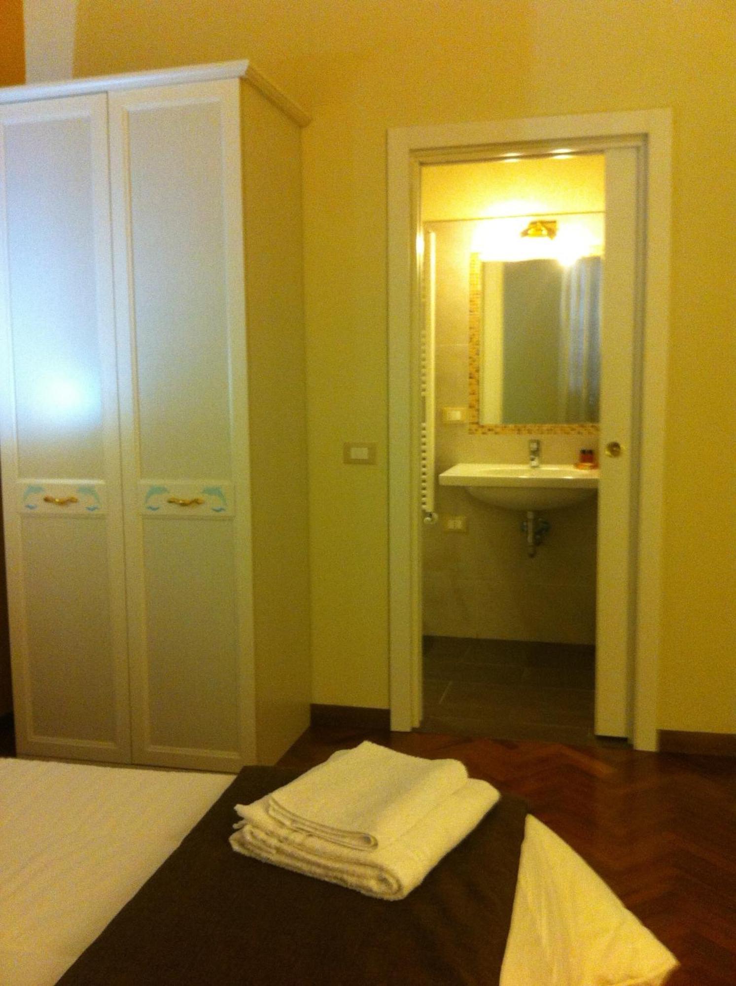 Bed and Breakfast Audrey & Me Pisa Exterior foto